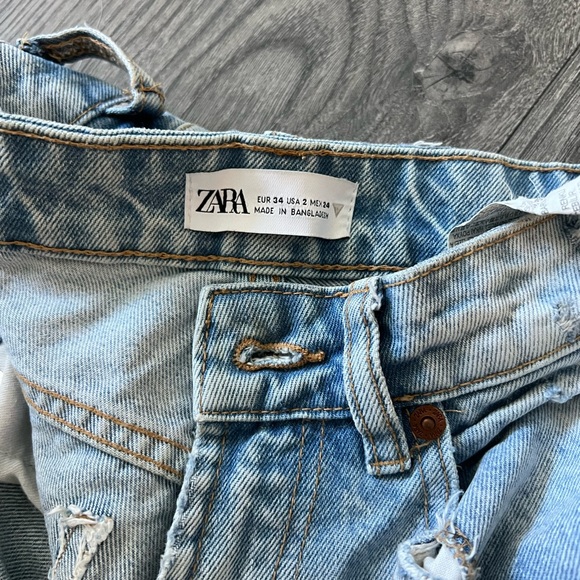 Zara straight distressed jeans - Picture 1 of 3